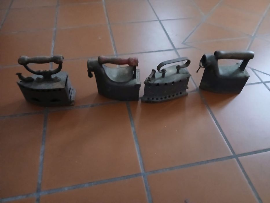 Ferros antigos de passar a ferro