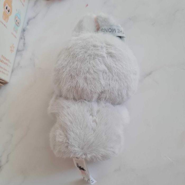 Labubu Have a Seat maskotka Popmart Hehe