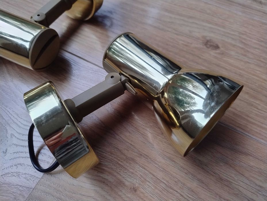 2 reflektorki firmy Massive na mały gwint