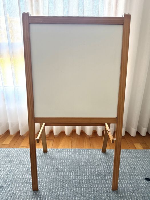 Quadro IKEA branco e preto | Infantil