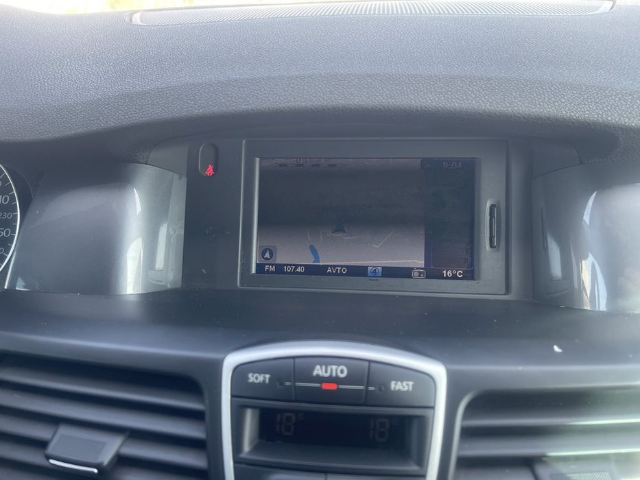 Рено Лагуна 3модель 2010р універсал пригнана з Європи