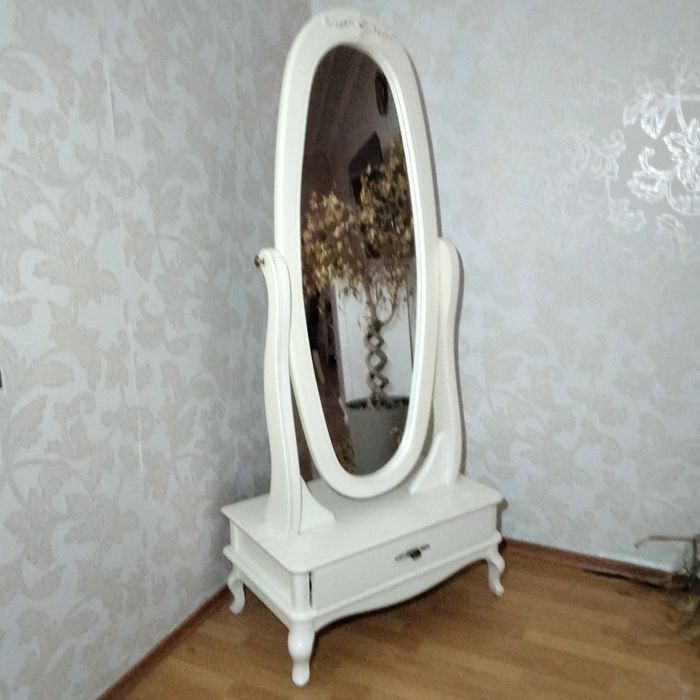 Продам Зеркало "Княжа"