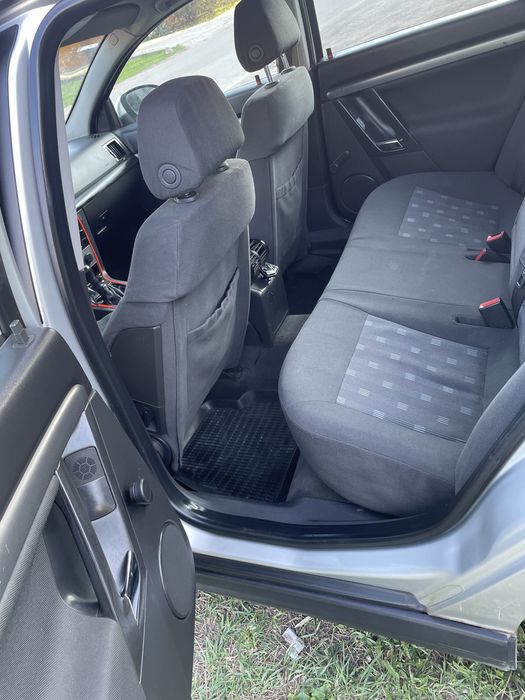 Продам опель вектра С 2004 год