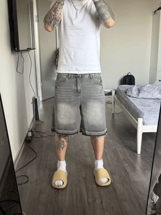 Шорты широкие базовые серые type Zara flared