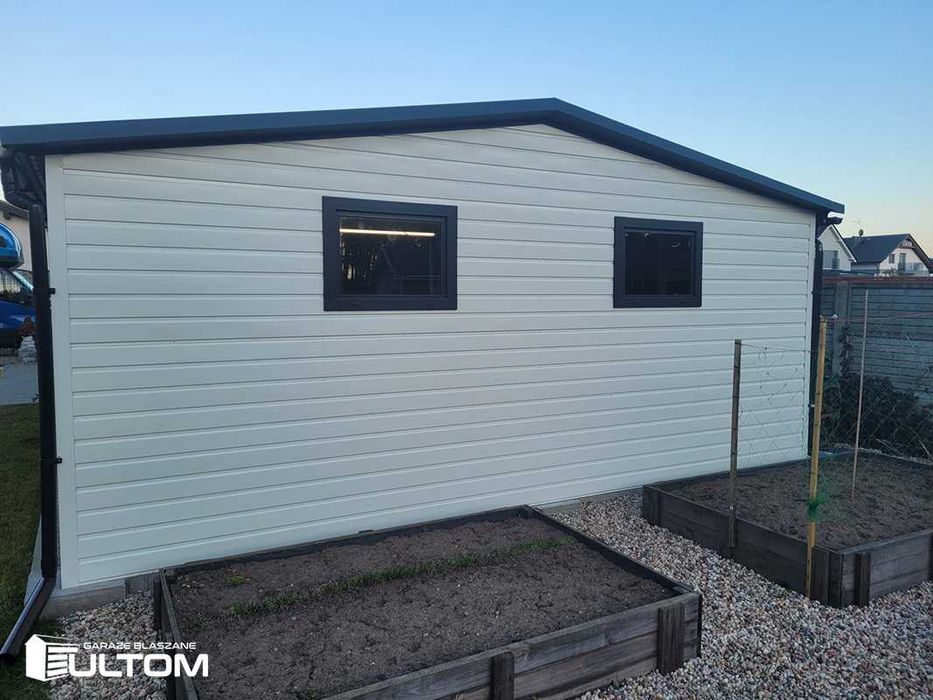 Garaż 5x7m dwuspadowy grafit drewnopodobny podbitka premium