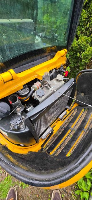 JCB 8018  Minikoparka JCB 8018