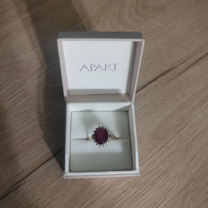 Pierścionek złoty rubin 585 cyrkonie czerwony 23