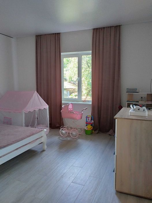 Продам квартиру в новобудові