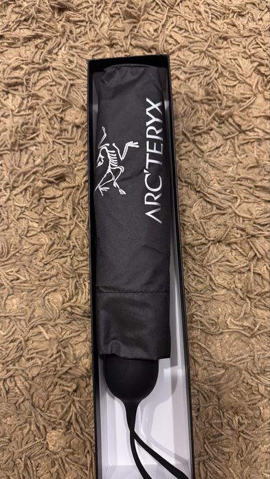 Зонт Arcteryx черный и зеленый