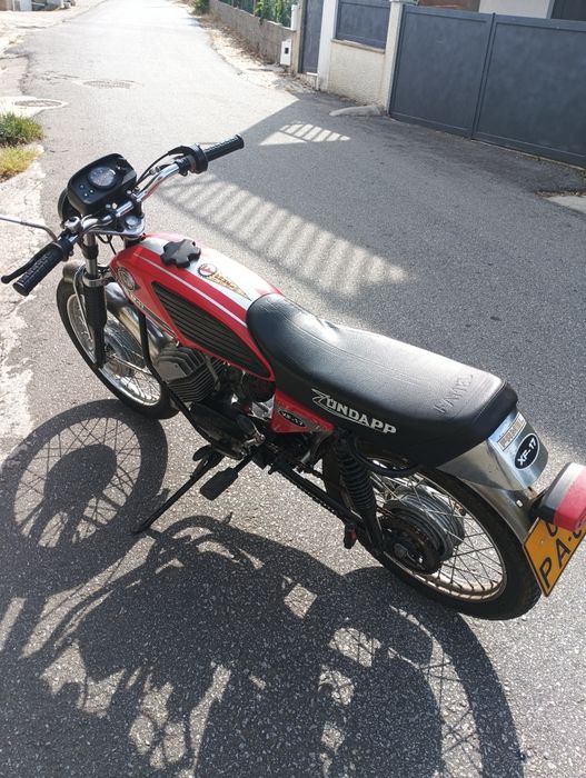 Vendo motorizada