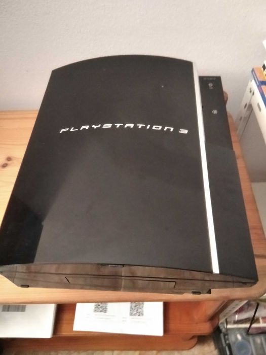 Playstation 3 liga mas está avariada