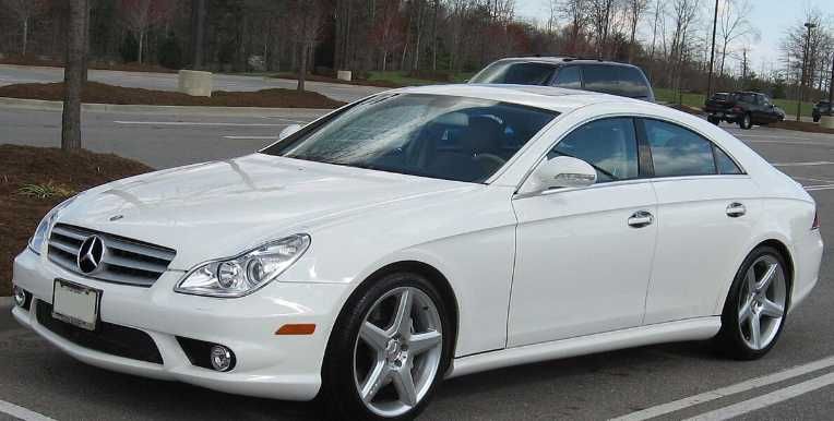 Бампер передний Mercedes W219 A2198800240. Разборка Mercedes W219