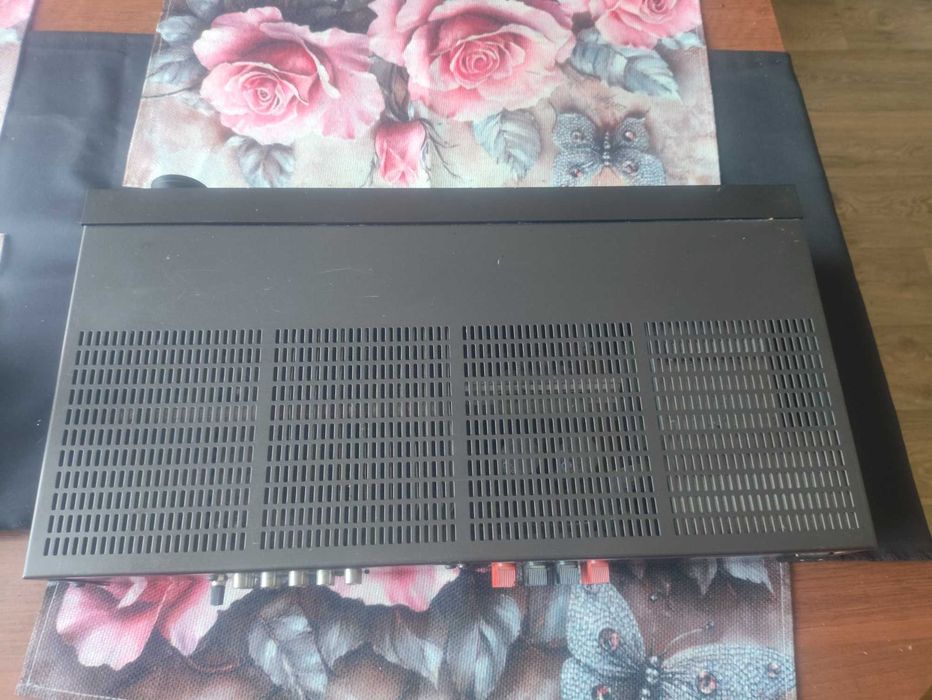 Sprzedam wzmacniacz technics SU-500.