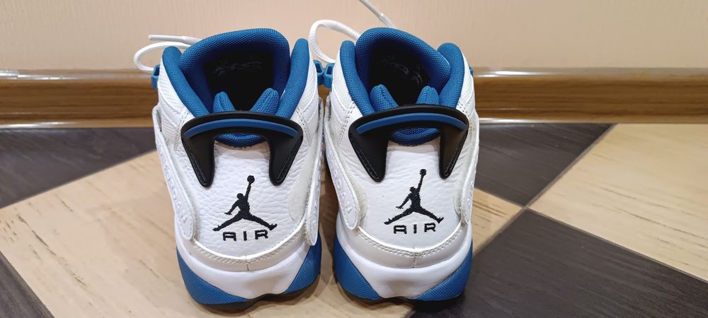 Kpoсівки Air 6 Rings White

322992-114 43