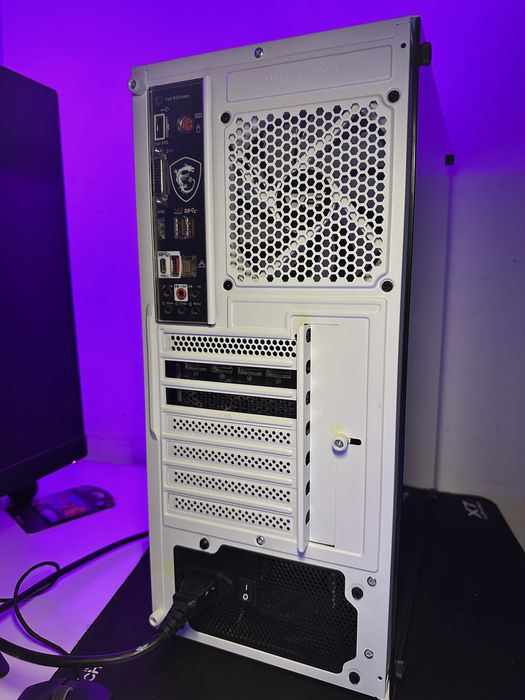 Komputer RX 6700 XT/RTX 3070 | R5 5600 | 16gb | rgb do grania msi