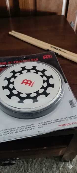 Pad de treino Bateria MEINL 6" + Baquetas Maple 7A