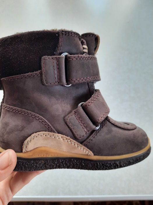 Взуття зимове ессо 24