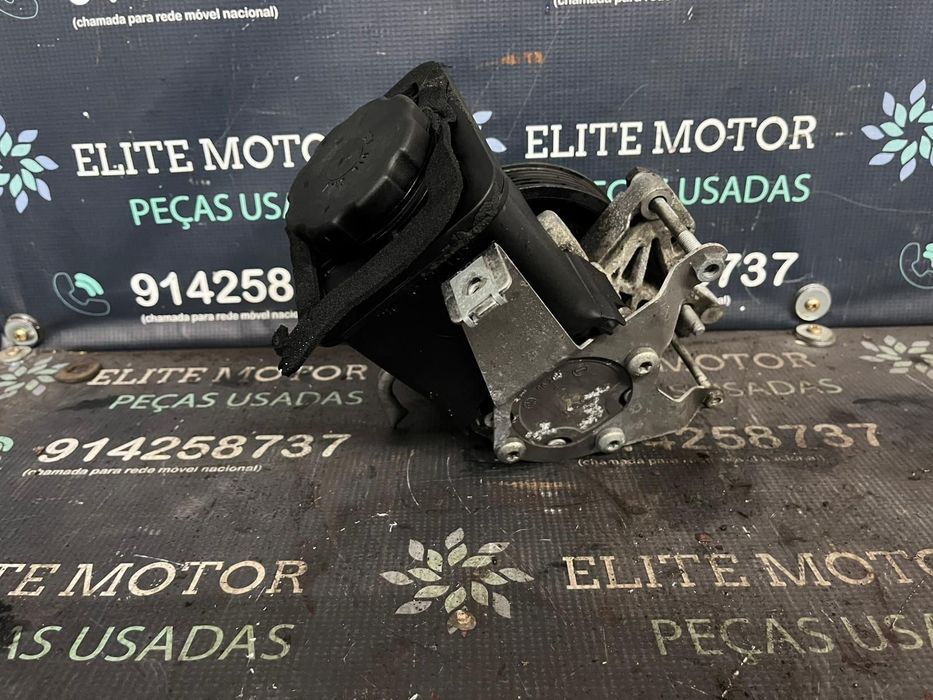 Bomba direção assistida usada BMW 520D E60 E61 163CV M47 reservatório