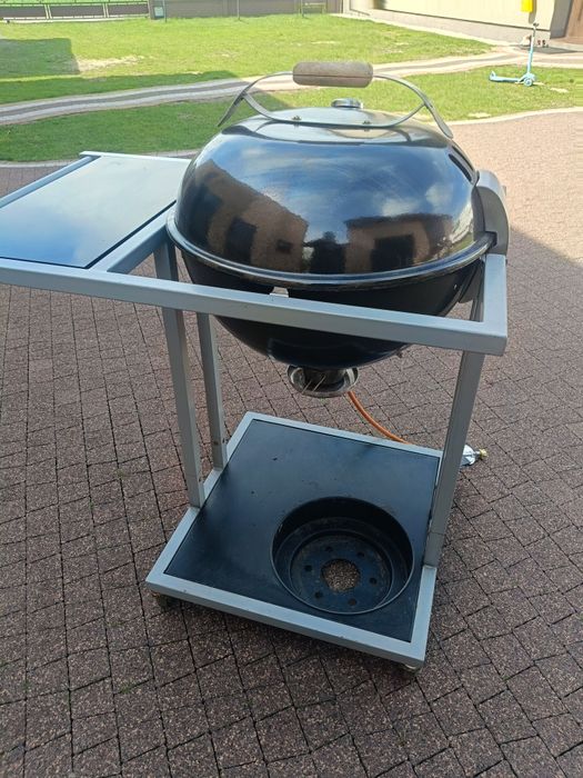 Grill gazowy szklany blat