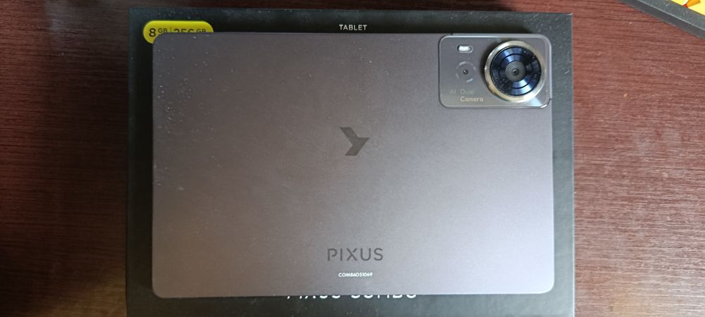 Планшет pixus combo 8/256