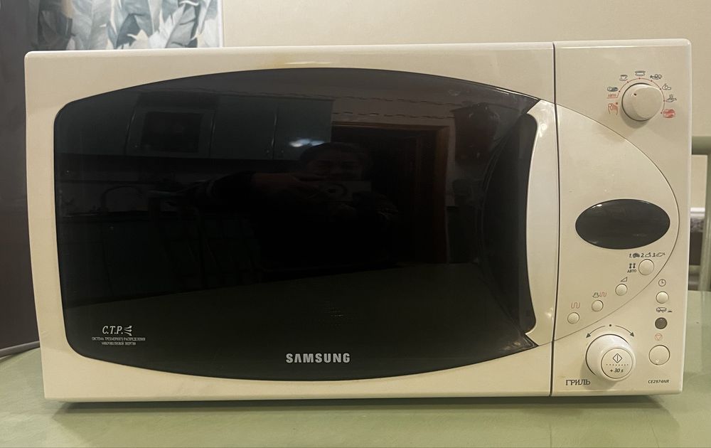 Мікрохвильова піч