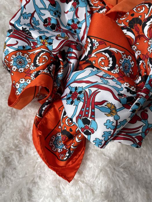 Jedwabna chusta z Bodrum – oryginalny turecki design!