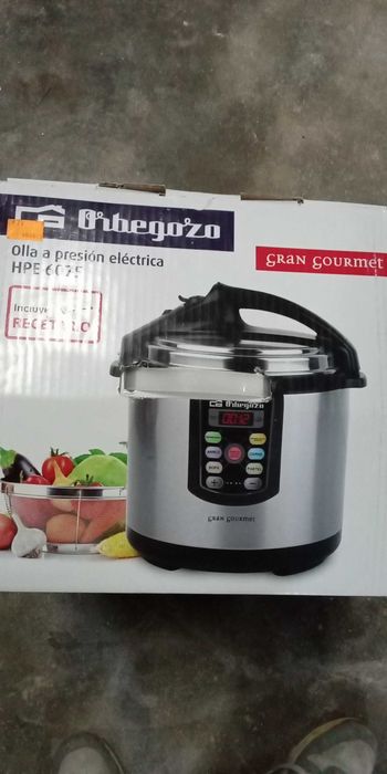 Panela de pressão eletrica