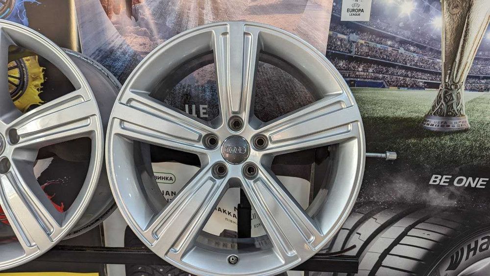 Диски Audi A8/S8 5/112 R19 8J ET32 dia66.6mm