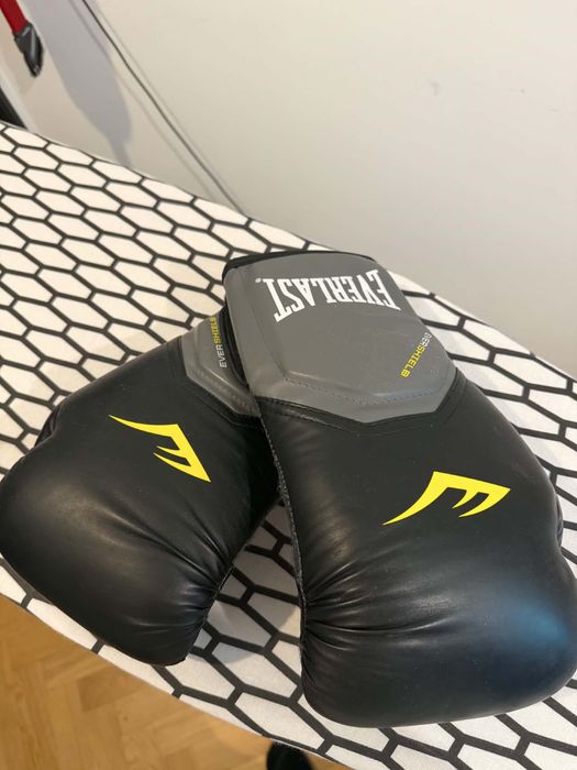 Rękawice bokserskie Everlast