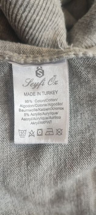 Светер - гольф .