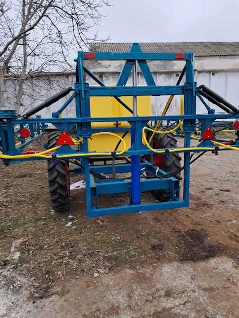 Оприскува ОП-2000