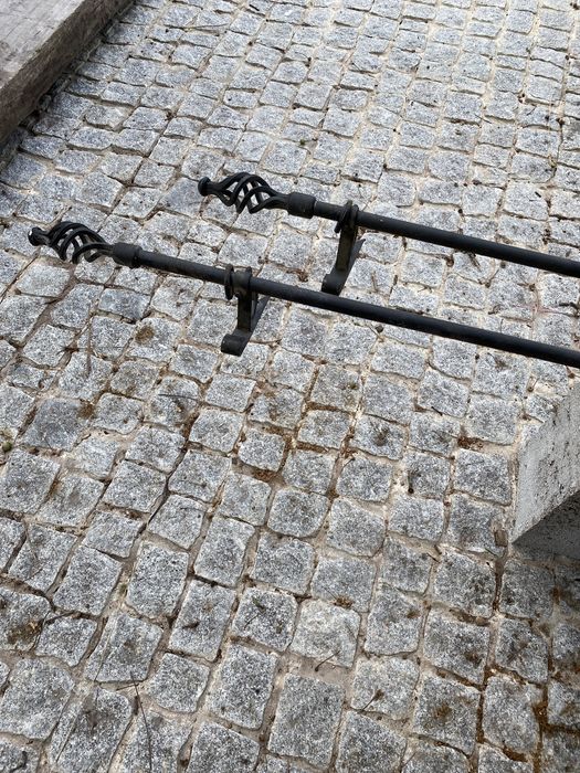 Candeeiro, apliques e barras cortinados