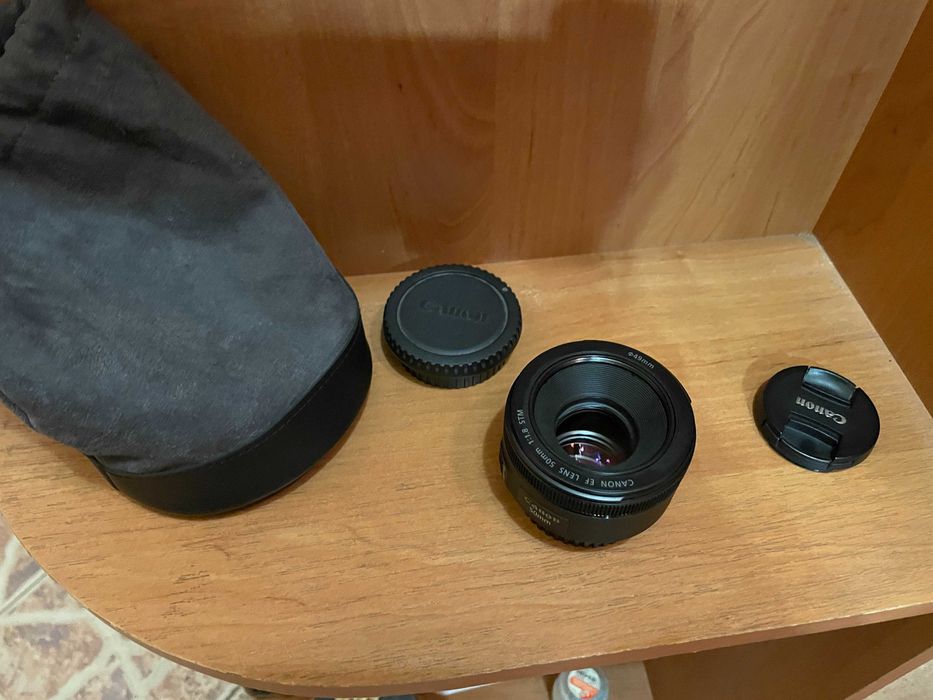 Фотоапарат Canon EOS 6D Mark II + два проф об’єктива + сумка Manfrotto