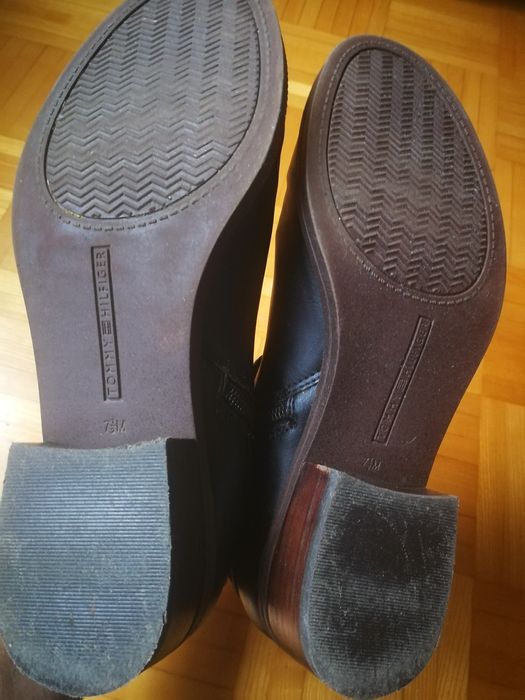 Botki damskie, czarne sztyblety Tommy Hilfiger rozmiar 7 1/2  (38)