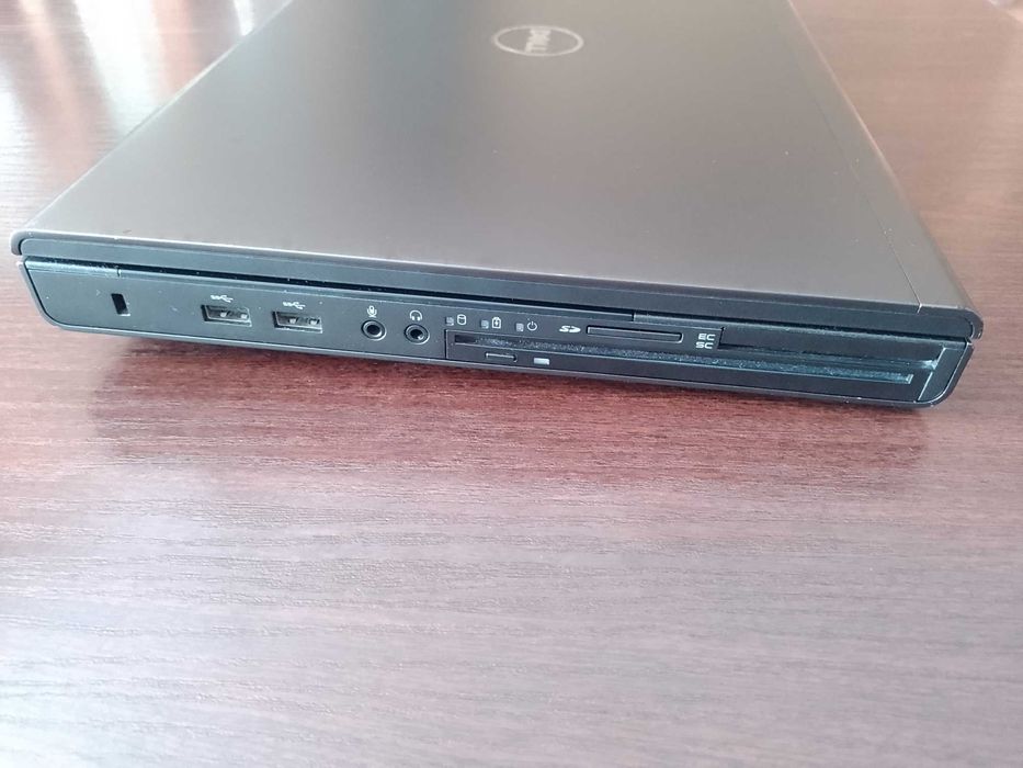 DELL precision M4800
