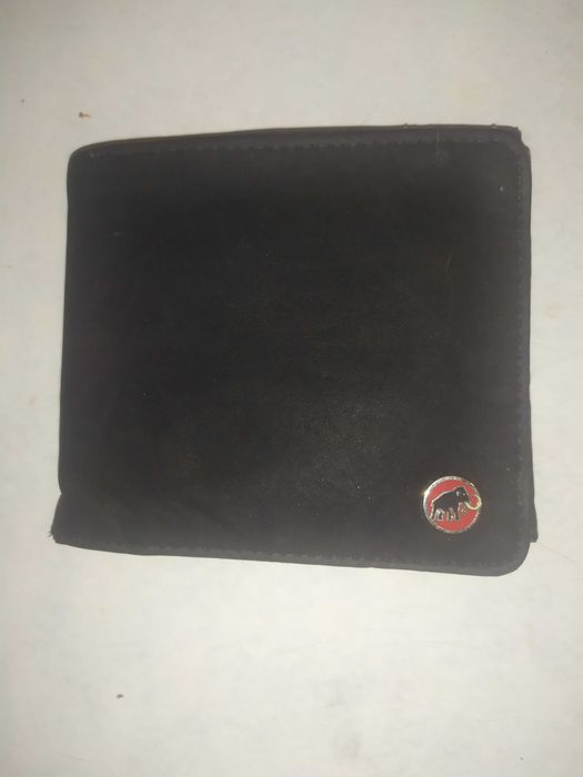 Кошелек Маммut (Швейцария) синтетика.