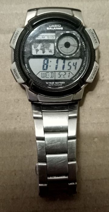 Часы Casio AE1000-W исправны