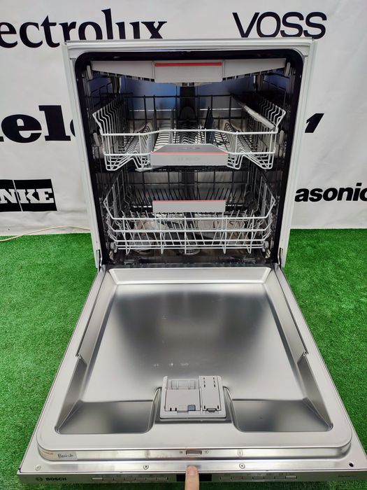Вбудована  посудомийна машина Bosch Serie 4 SilencePlus 2022 3 кошики