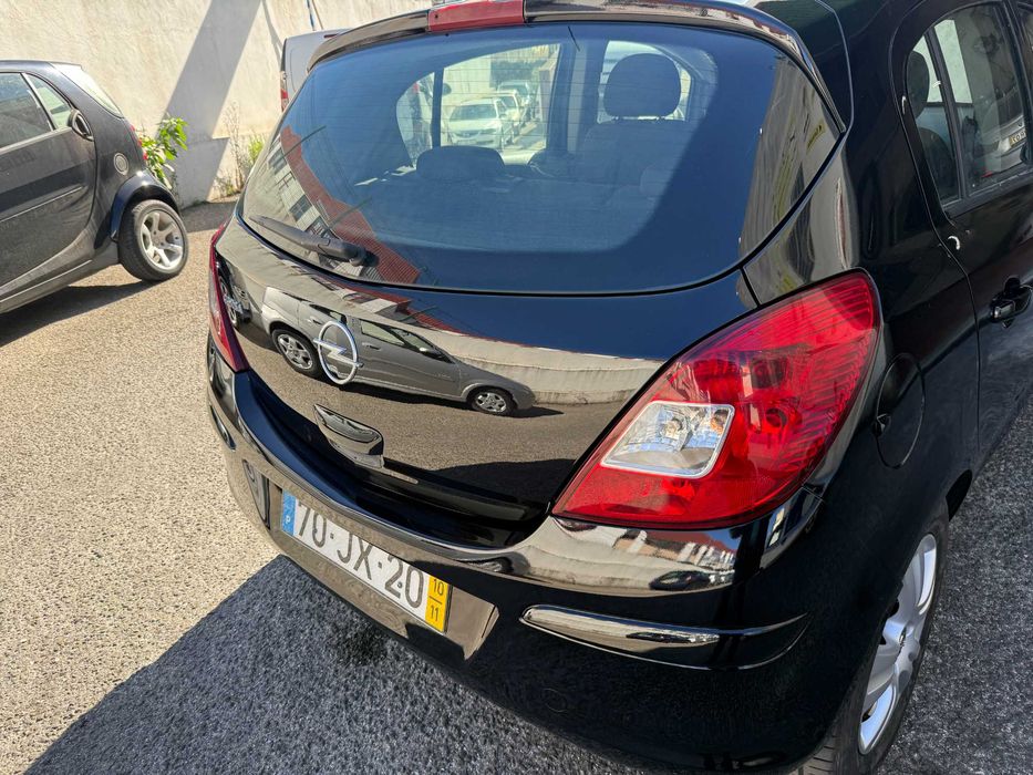 OPEL CORSA D 1.2 Enjoy A.C — photo 4