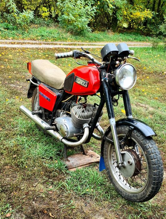 Юпітер 5                 .