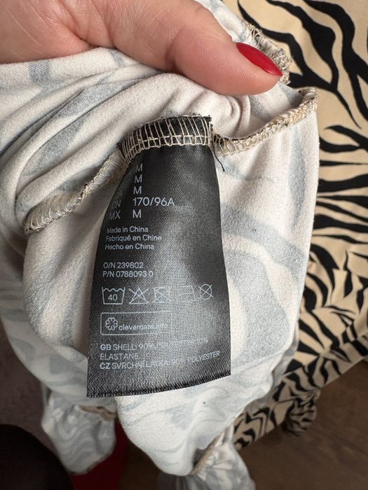 Sukiebka h&m plus 2 ciuchy gratis