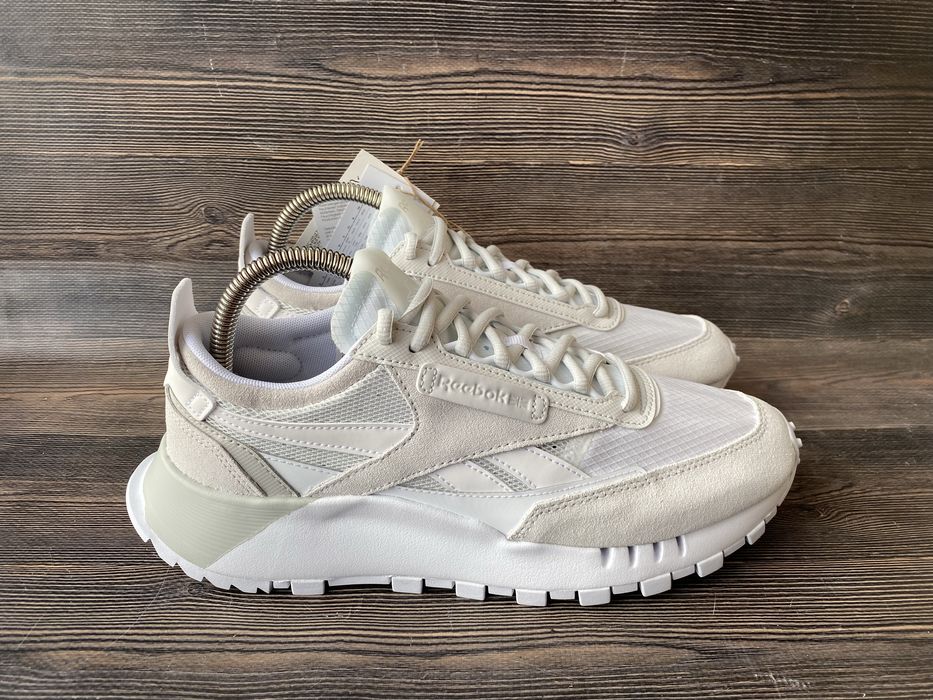 Шкіряні кросівки Reebok Classic Legacy 41 р