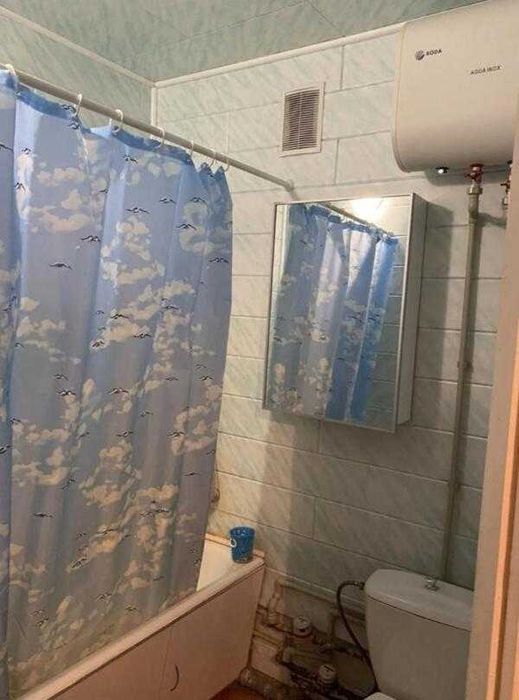 Продам 1 комнатную квартиру возле метро ХТЗ.