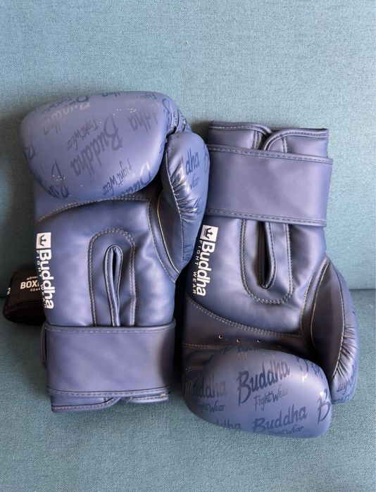 luvas de boxe, caneleiras anatômicas e bandagens elásticas BHUDDA