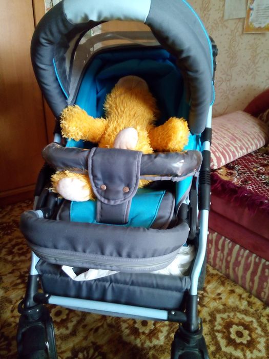 Продам дитячу коляску б/у