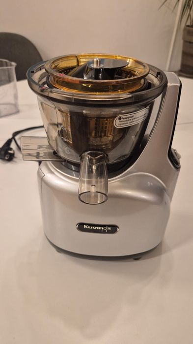 Soko wyciskarka Kuvings NS-120CEM (BSC)