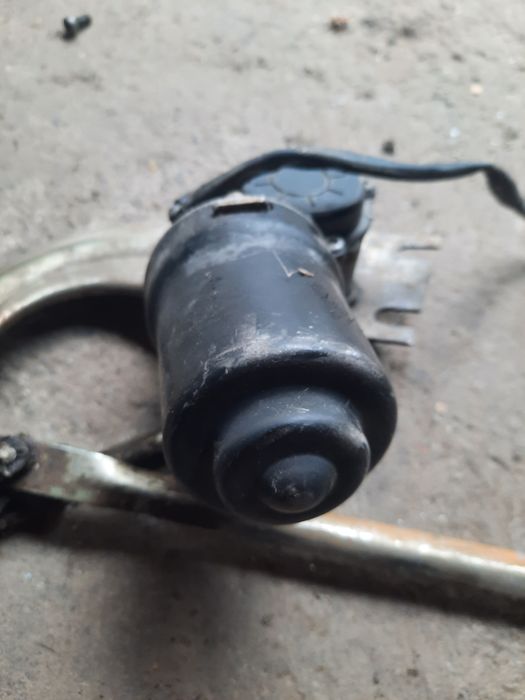 Моторчик  двірників