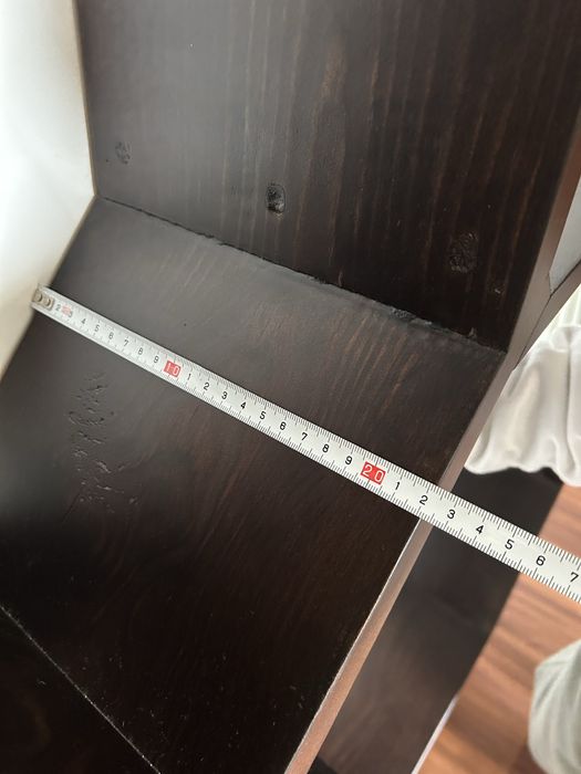 Estante madeira macica em forma de arvore