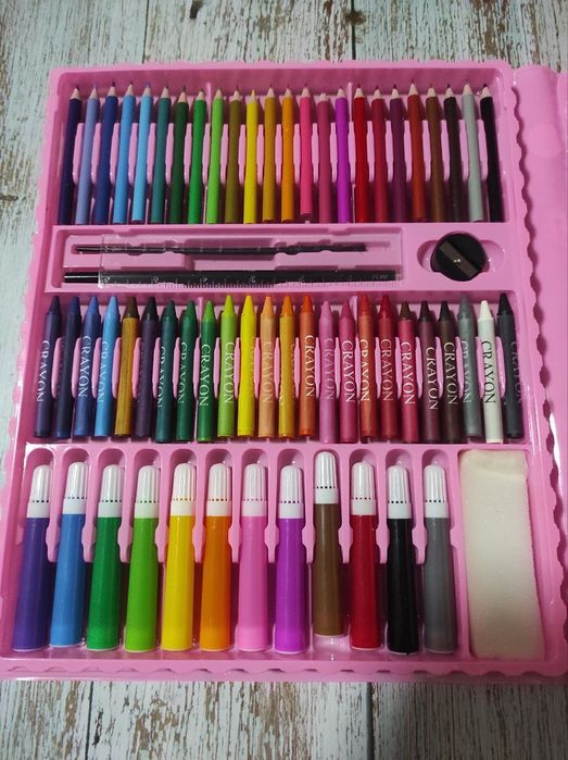 Набір для малювання 208 предметів, Набір для творчості, є у Львові