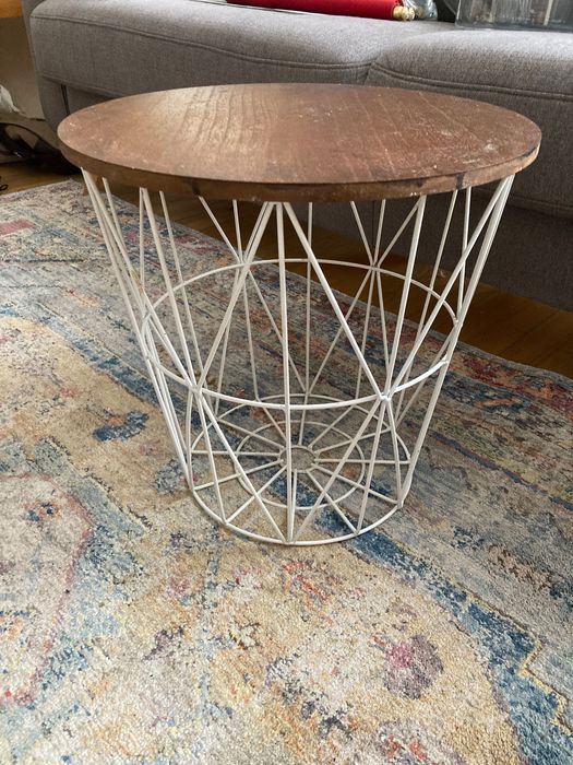 Stolik kawowy drewniany